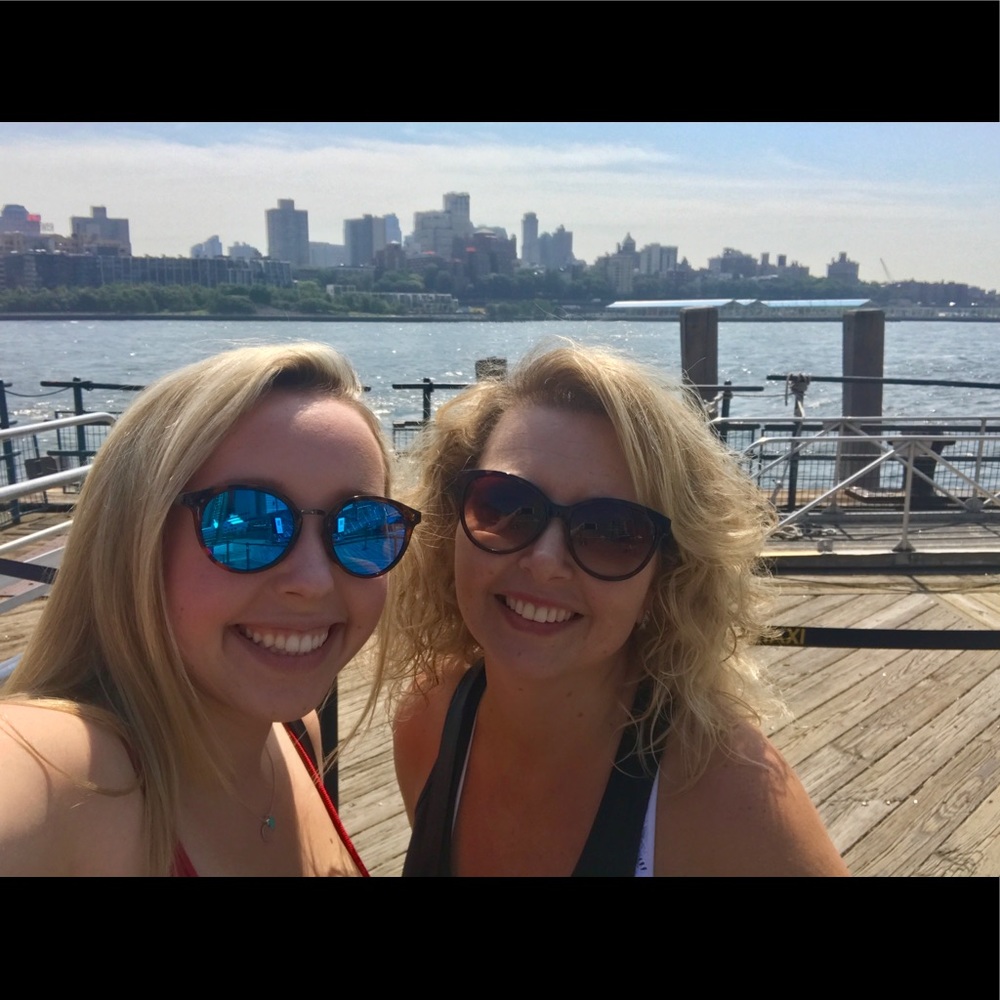 Meet your Posher, Anita