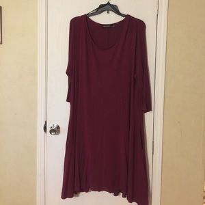 Plus Size dress 👗 3/4 Burgundy