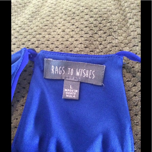 Dress (L) - Picture 3 of 3