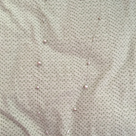 Long silver necklace - Picture 1 of 1