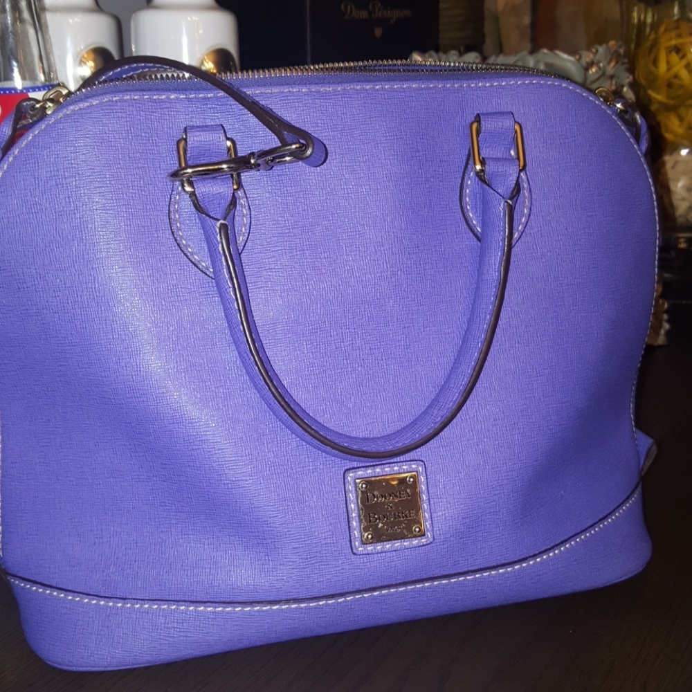 Dooney & Bourke Purse