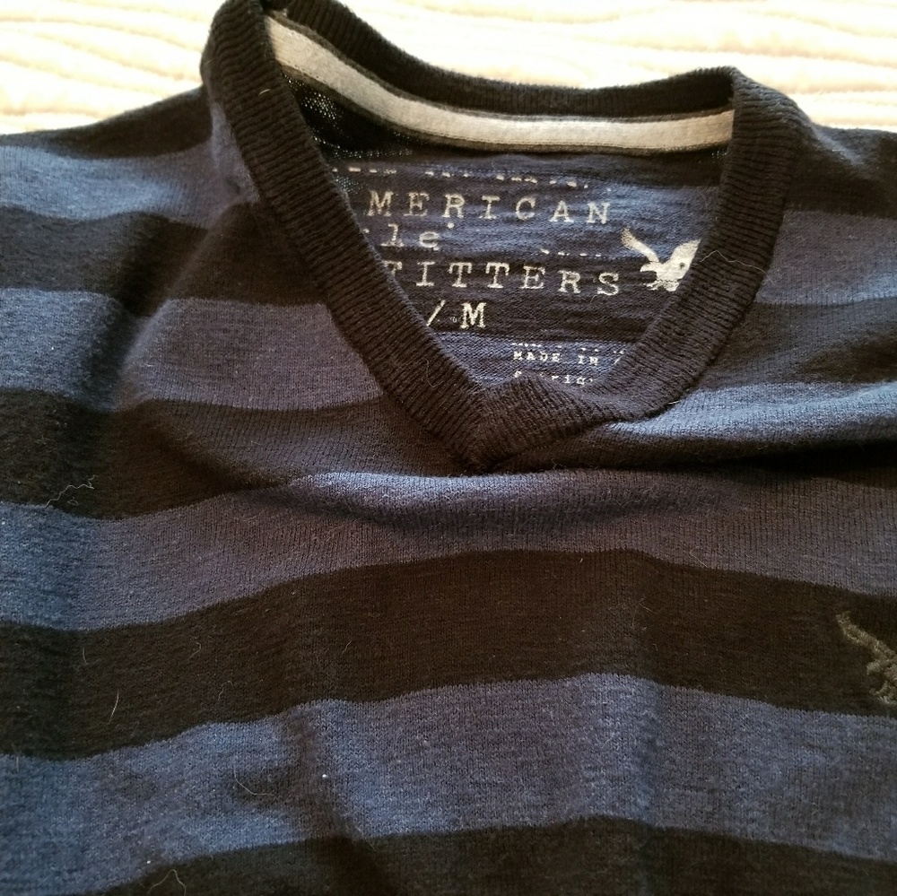 American Eagle Long Sleeve Shirt