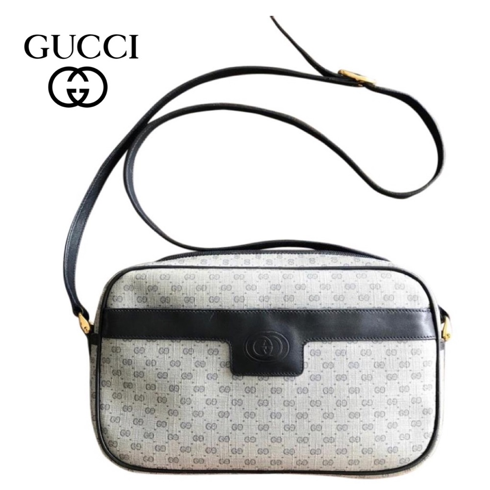 🔴SOLD🔴Gucci GG Monogram signature shoulder bag. - Picture 1 of 8