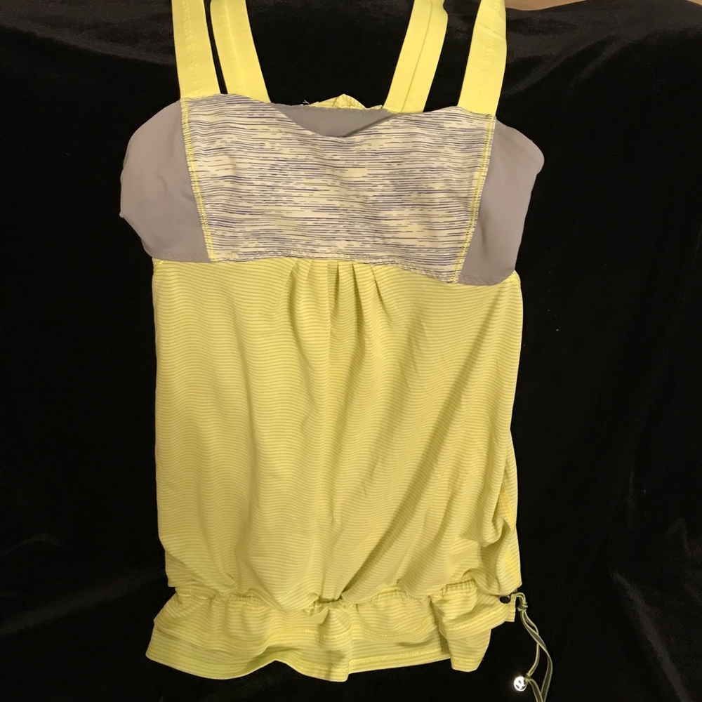 Lulu tank top, size 4