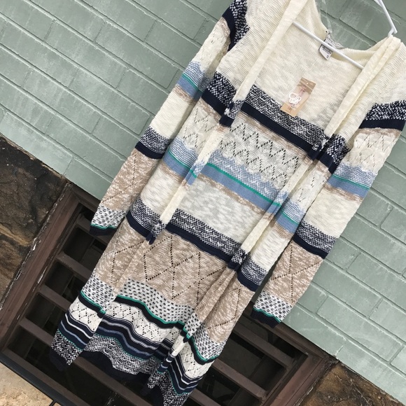 ❌SOLD - American Rag Long Cardigan - Picture 3 of 4