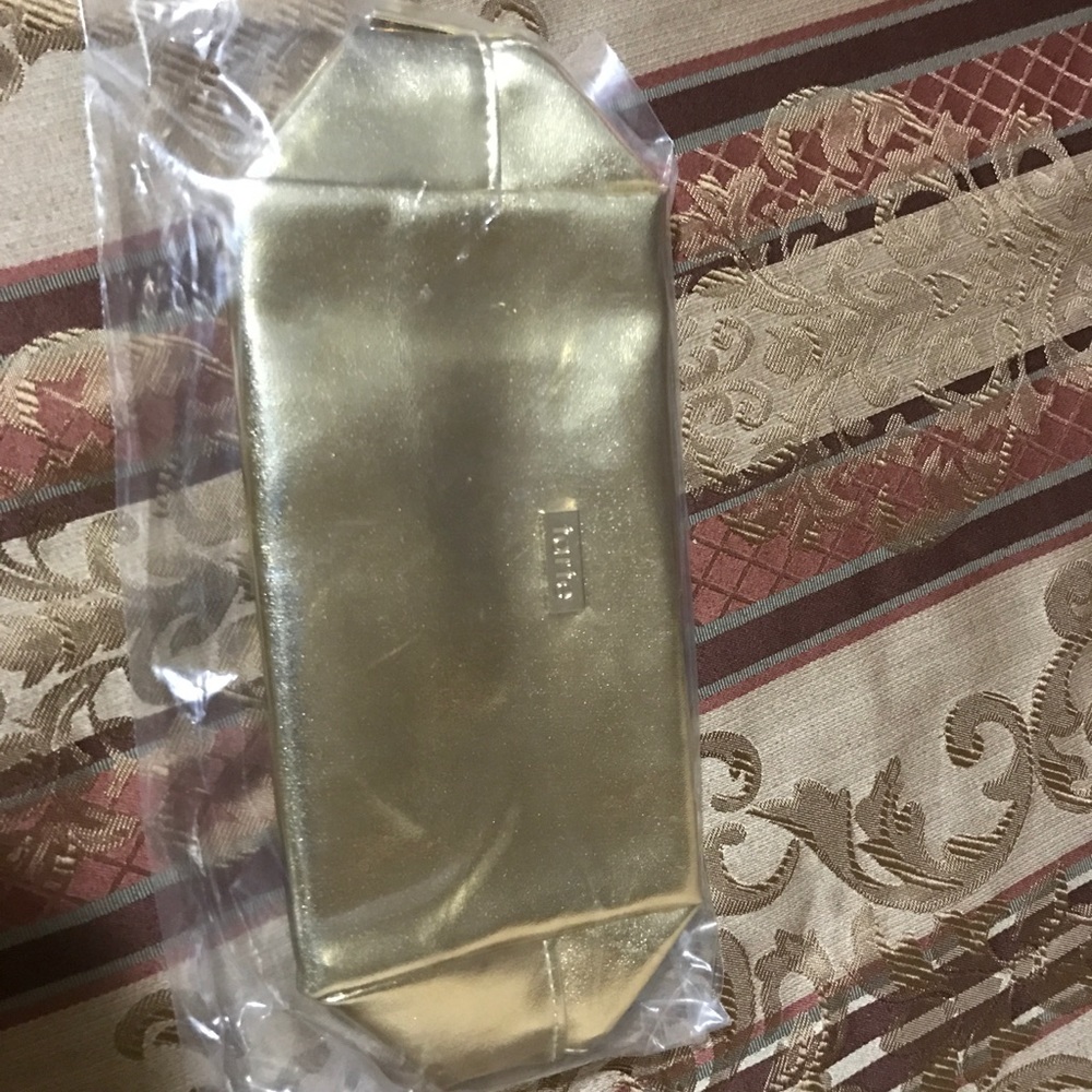 Makeup bag