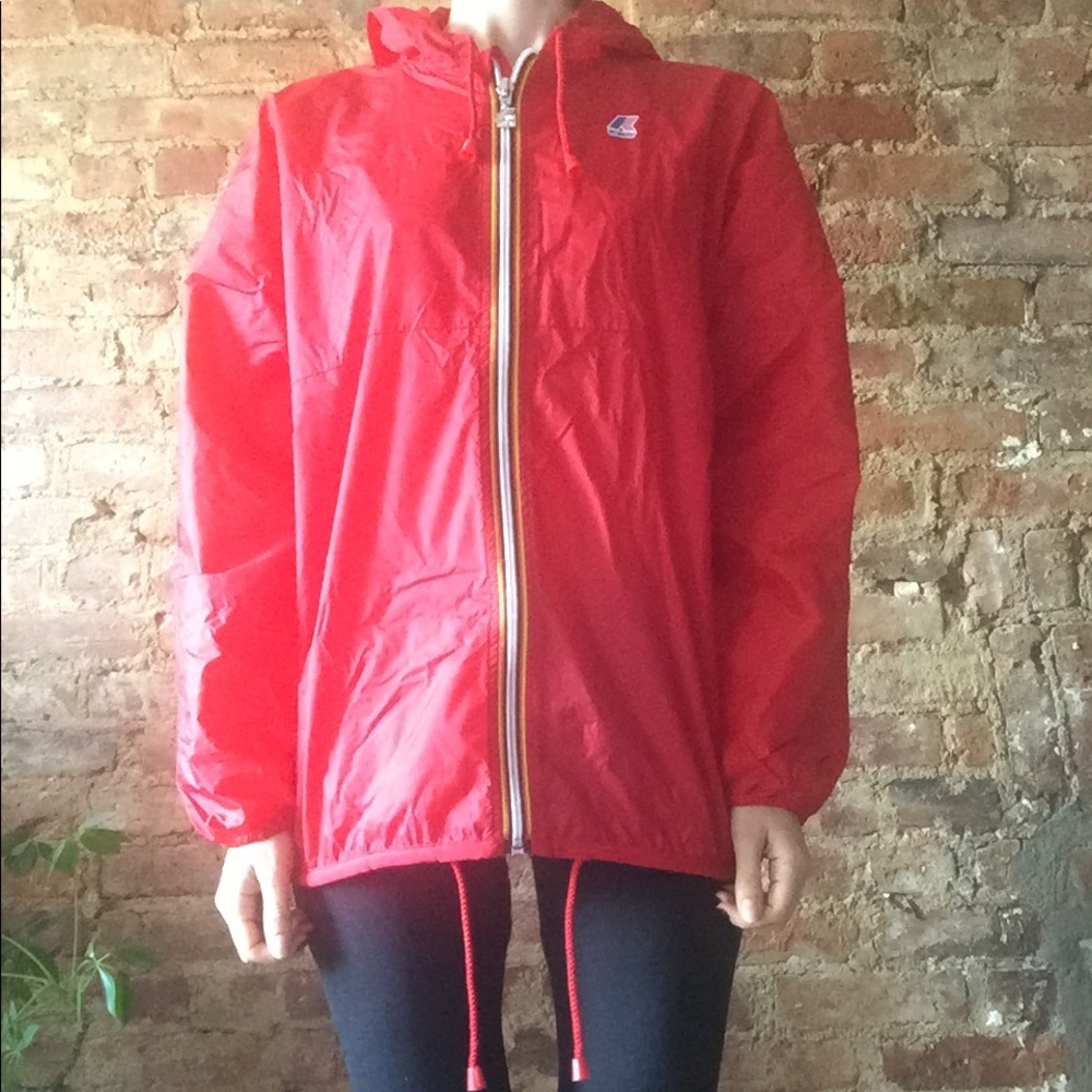 Women size 7 / M k-way Claudette packable jacket