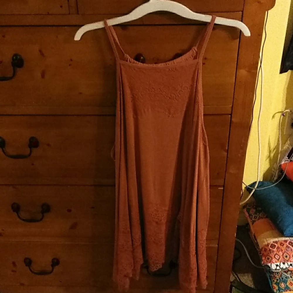 Torrid, size 3 lace detail tank, worn once