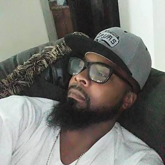 Meet your Posher, Roderick - Picture 1 of 1