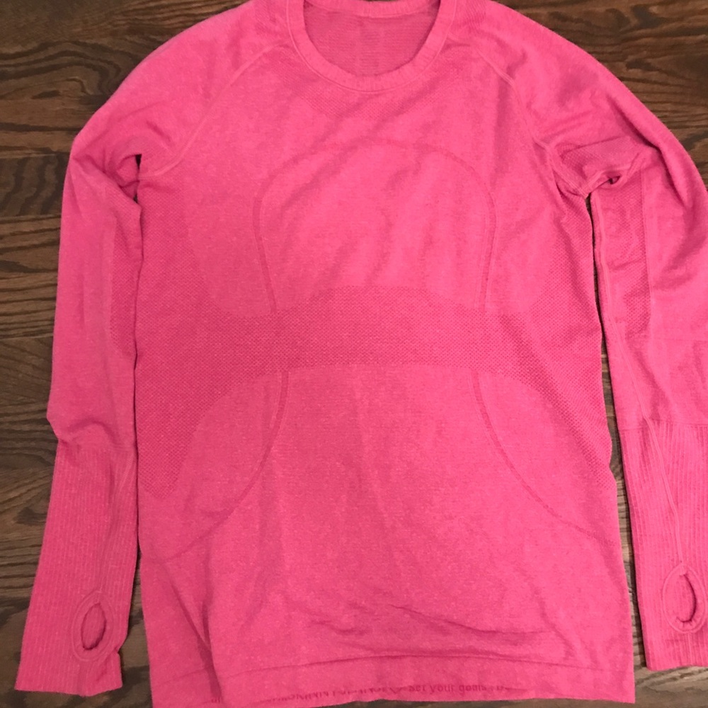Lululemon swiftly tech long sleeved shirt size 10