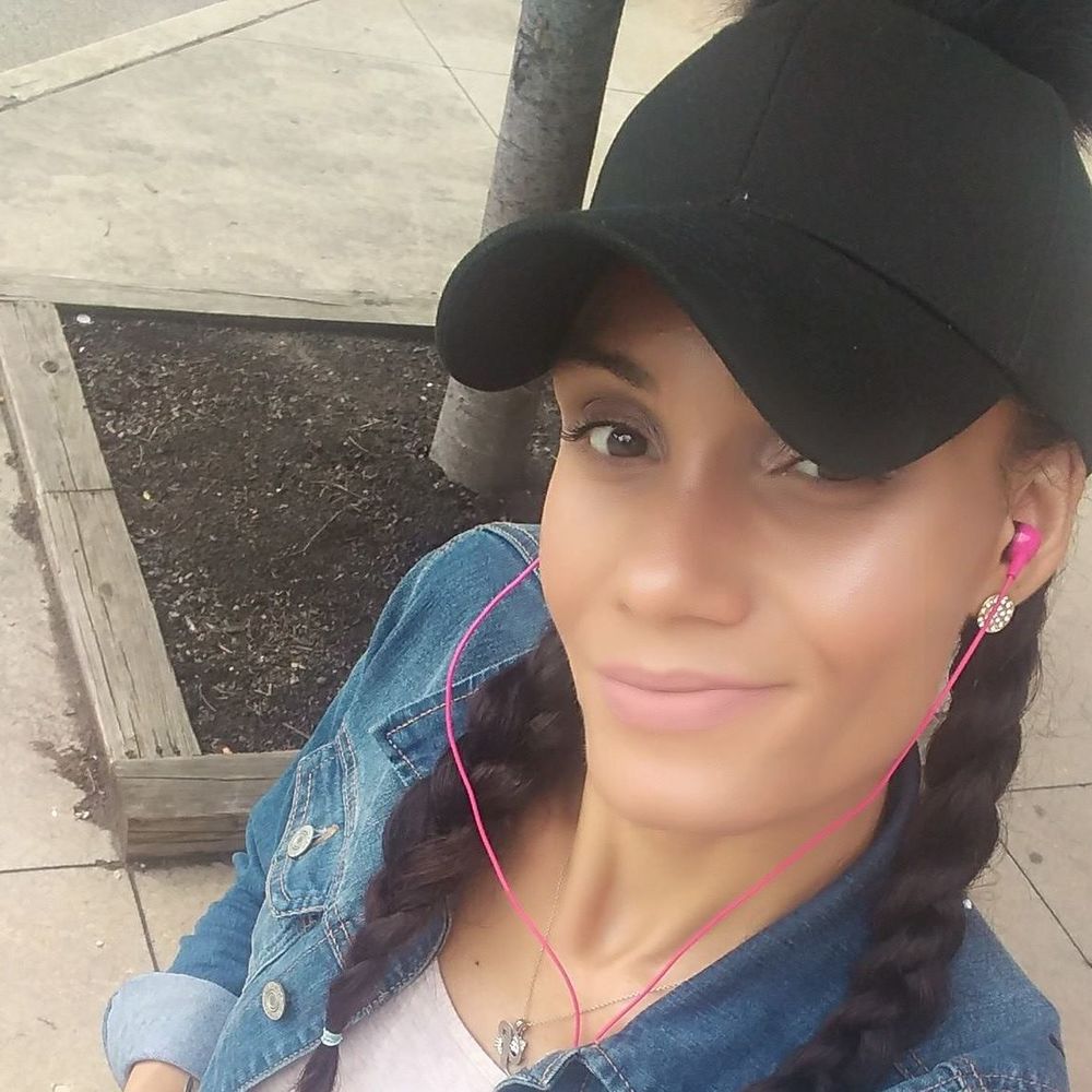 Meet your Posher, Priscilla