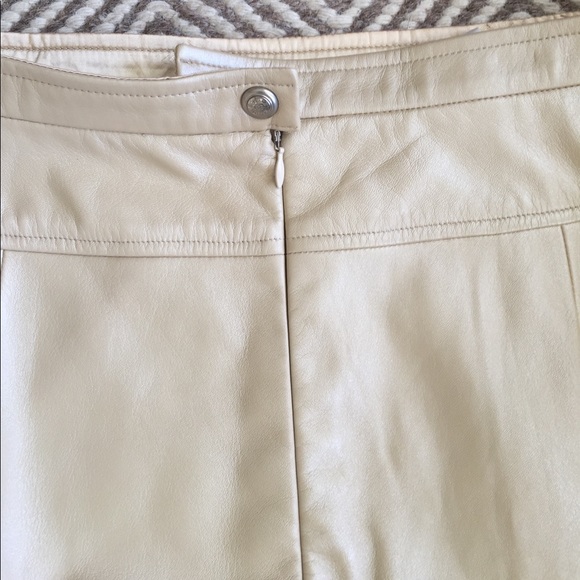 Escada pearlized golden beige real leather skirt - Picture 5 of 7
