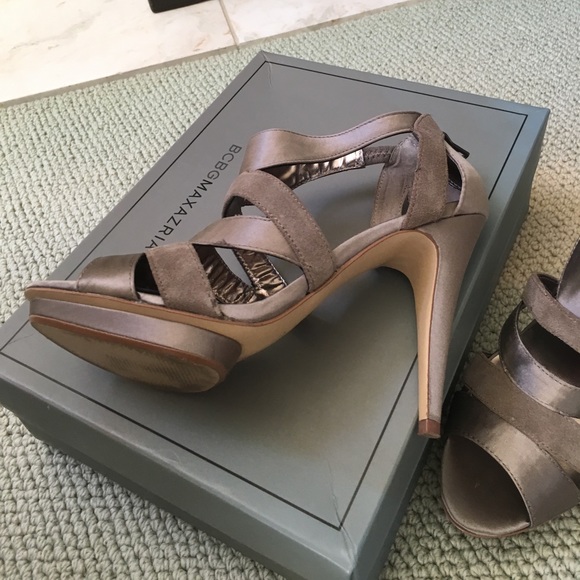 BCBG heels! - Picture 4 of 4