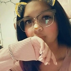 Meet your Posher, Jasmine