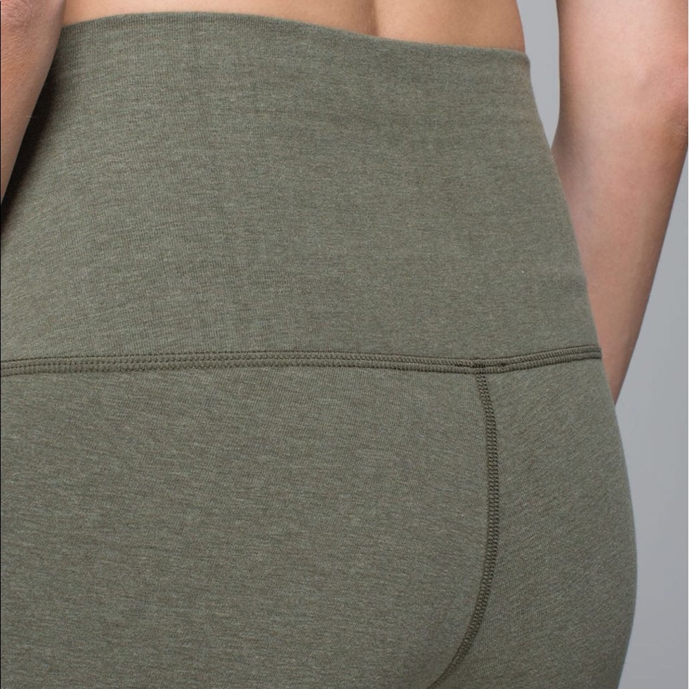 Lululemon fatigue green wunderunder cotton legging - Picture 3 of 5