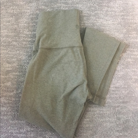 Lululemon fatigue green wunderunder cotton legging - Picture 4 of 5