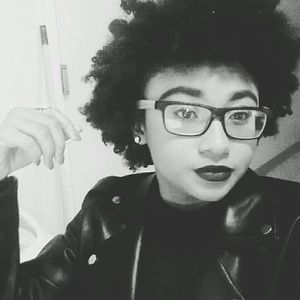 Meet your Posher, Briana