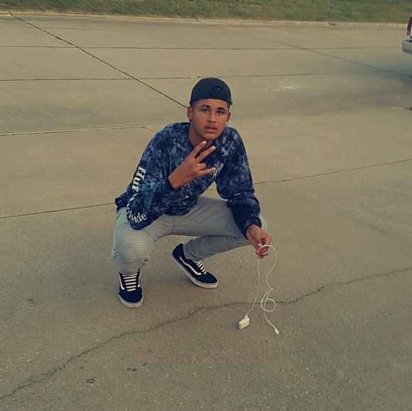 Meet your Posher, Nathan - Picture 1 of 1