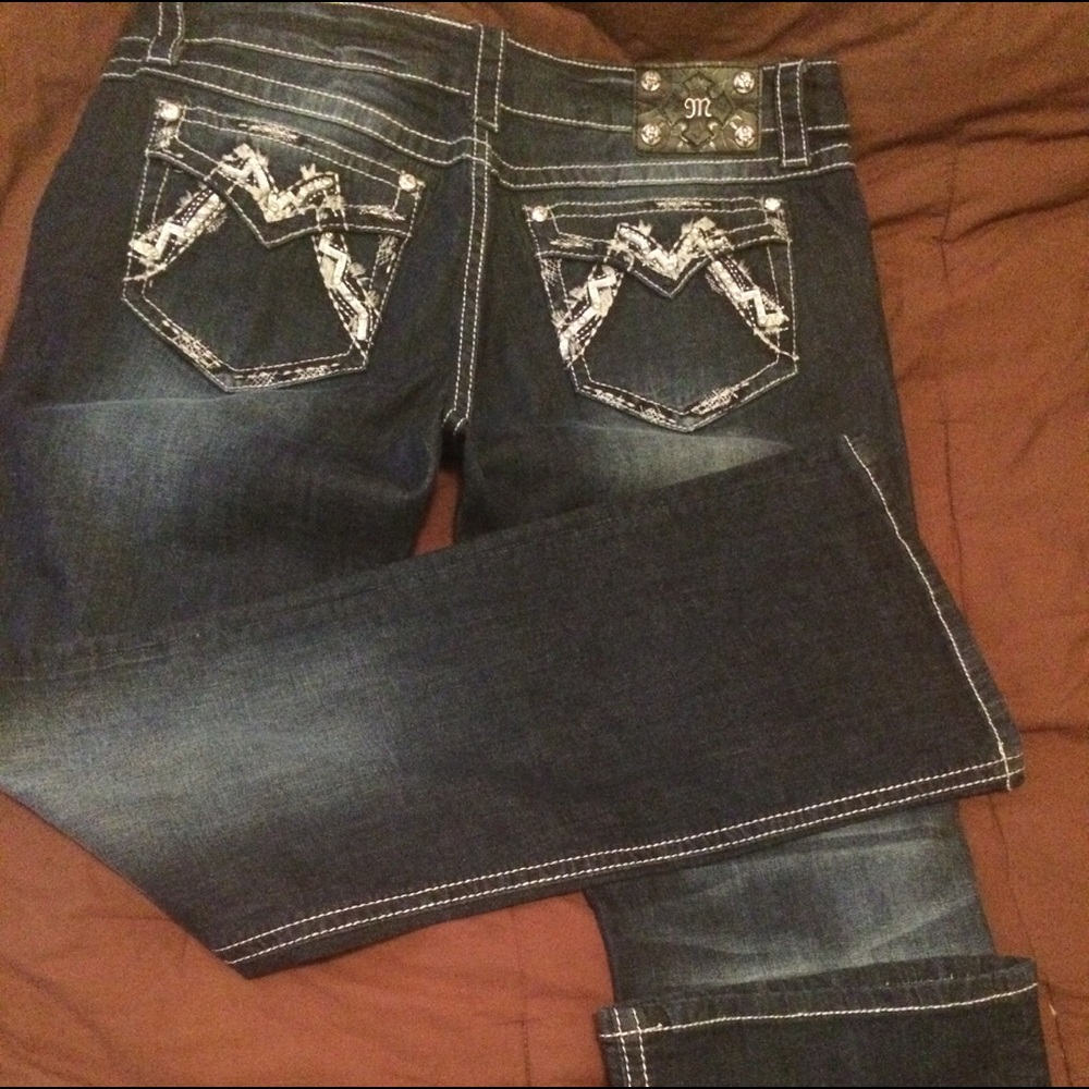 ON HOLD EUC MIss Me Signature bootcut size 34