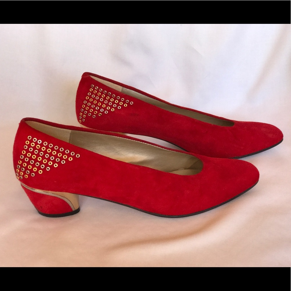 Sesto Meucci Embellished Red Suede Pumps