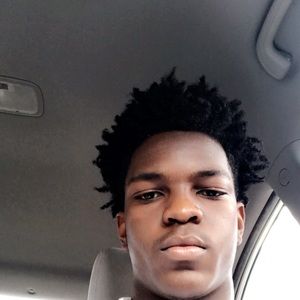 Meet your Posher, Aaron