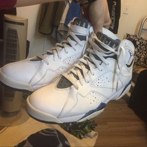 RARE Jordan 7 RETROS. DMP white 7s