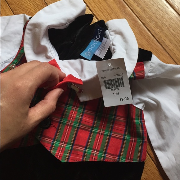 🆕🎅🏼Christmas Bundle 1 piece BNWT&Carter’s T🎅🏼 - Picture 4 of 8