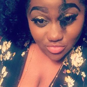 Meet your Posher, Bene