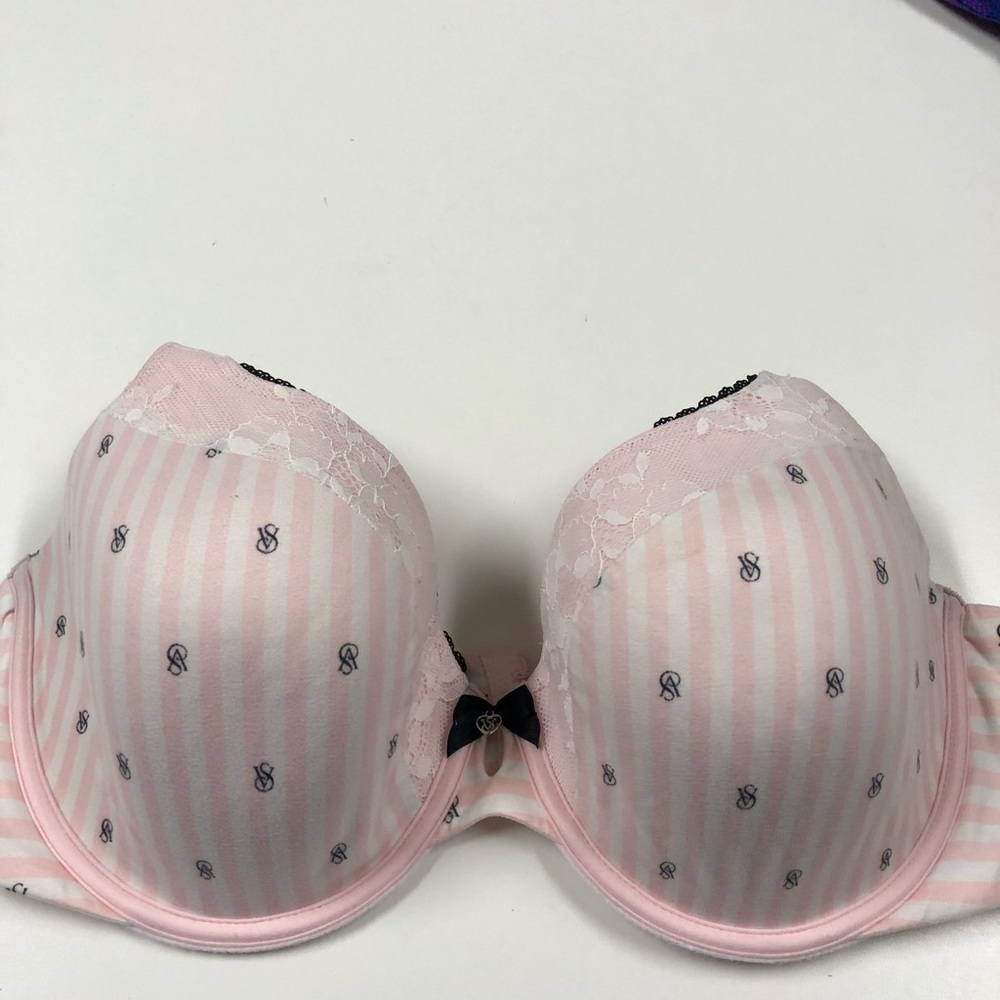 Victoria’s Secret Bra