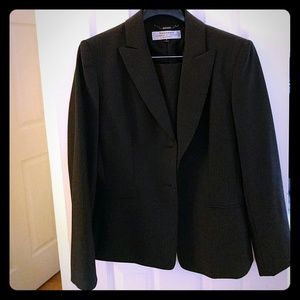 Tahari suit