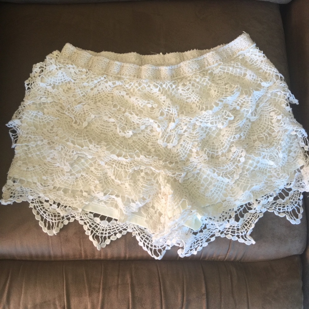 Lace shorts