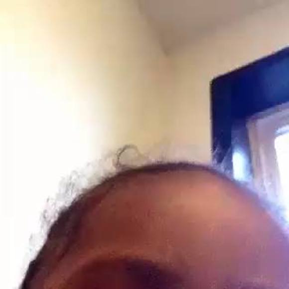 Meet your Posher, Ronell - Picture 1 of 1