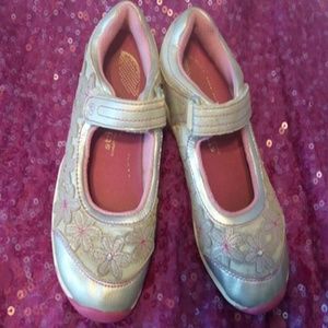 STRIDE RITE MARY JANE DARLA SHOES