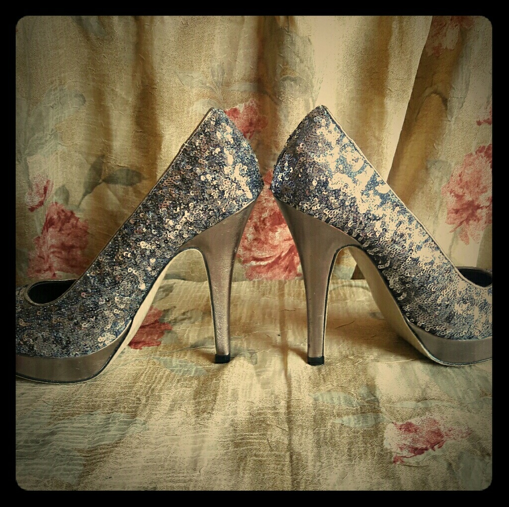Silver Sequine​d Heels
