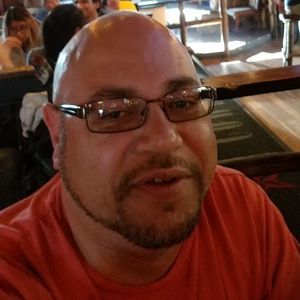 Meet your Posher, Marc