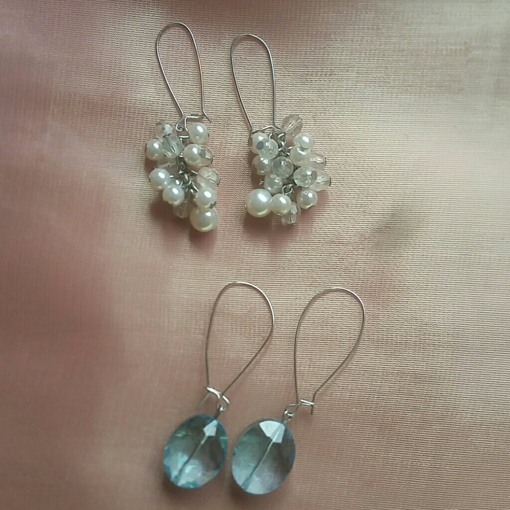 Drop earrings. 2 for 1!! Dressy or casual.