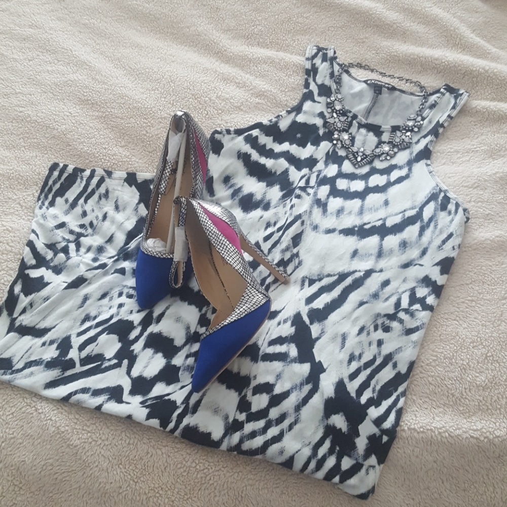 Fun beautifully colored pumps