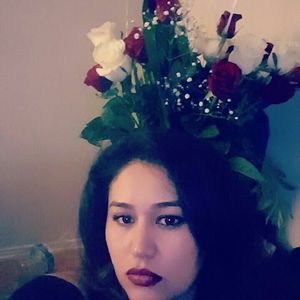 Meet your Posher, Mayra