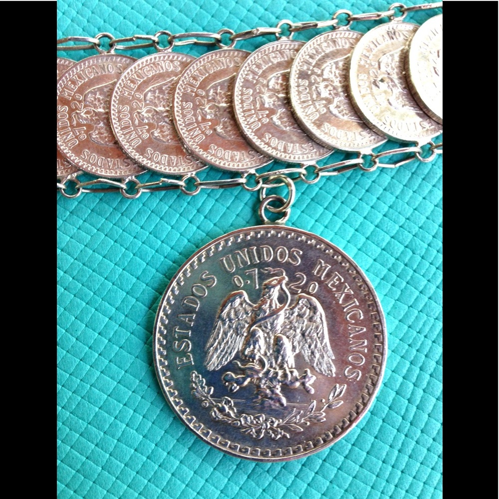 Vintage Mexican SILVER Coin Bracelet - Picture 3 of 8