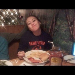 Meet your Posher, Ramona