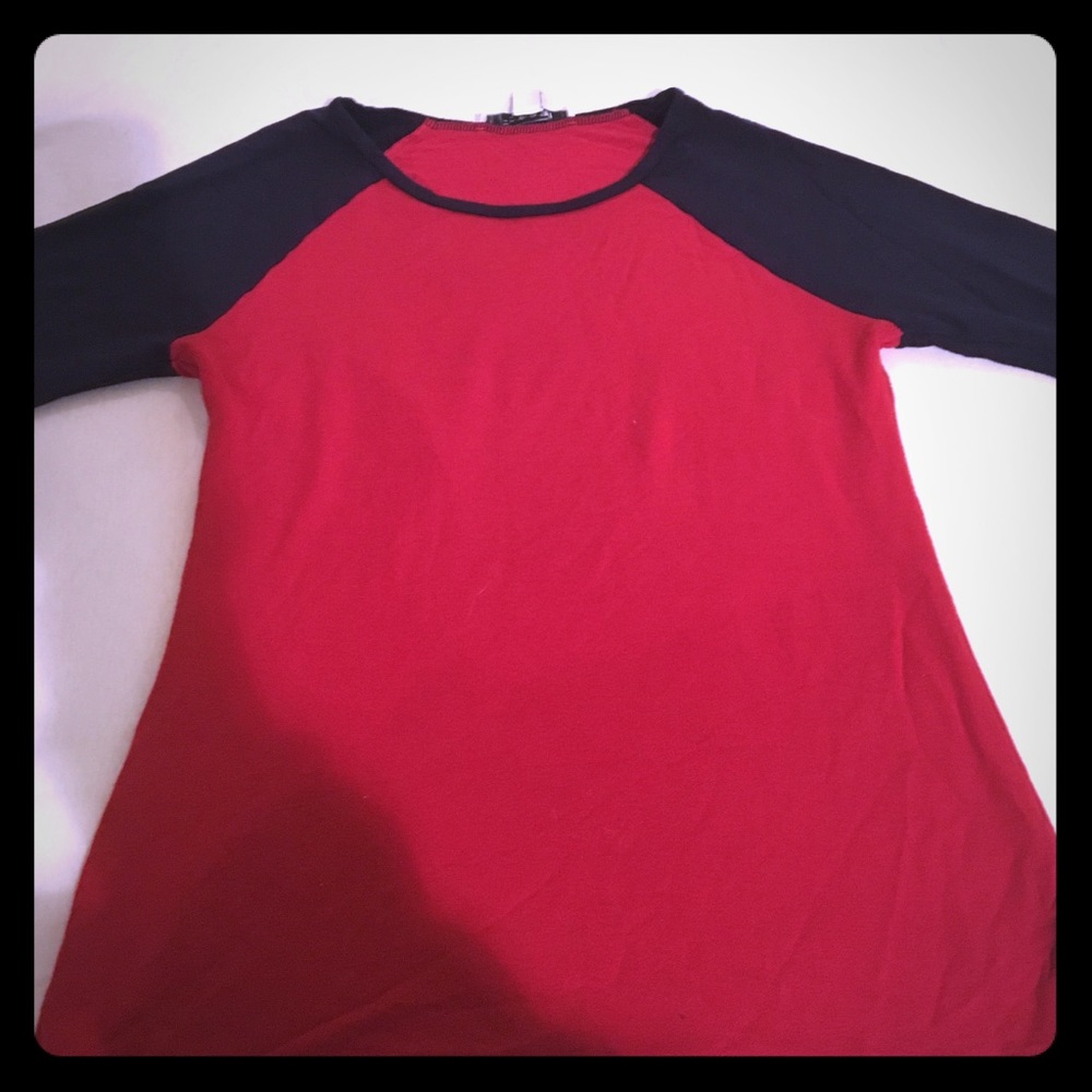 ⚾️Red and Navy Baseball Tee ⚾️