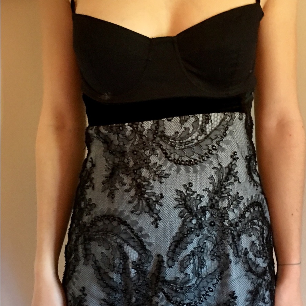 Sexy top—camisole style.