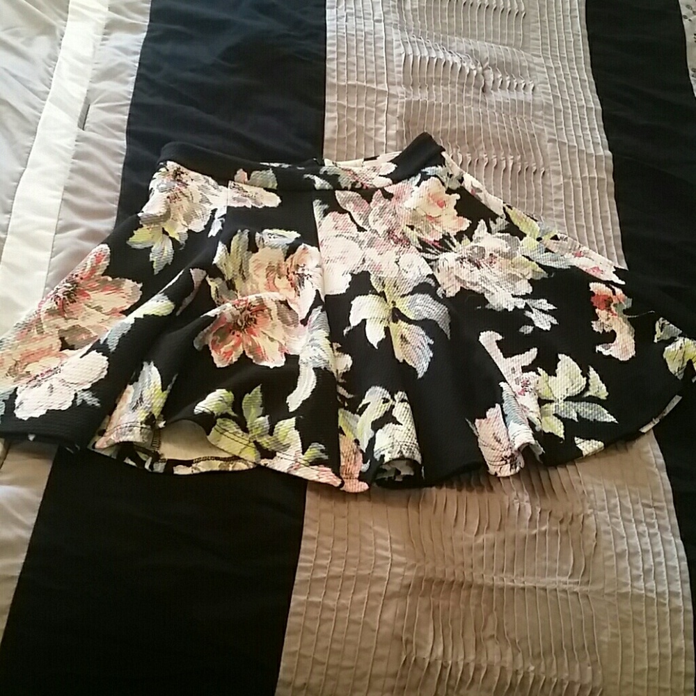 Floral Lush skirt