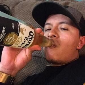 Meet your Posher, Josue