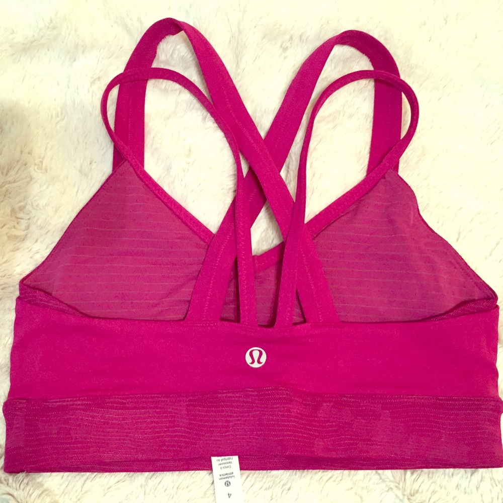 Strappy lululemon sports bra