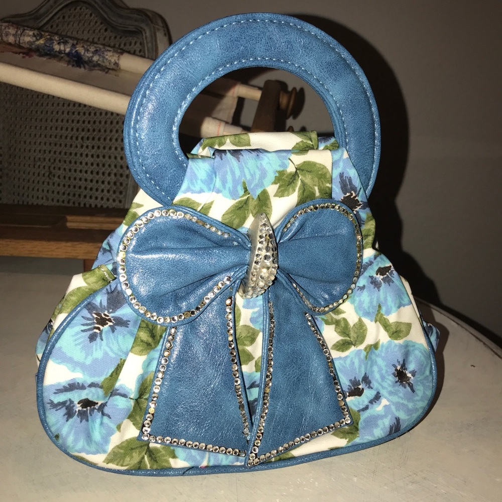 Floral Clutch with Bow
