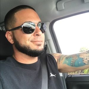 Meet your Posher, Charles