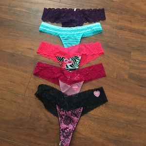 Bundle of 5 Victoria's Secret Pink lace thongs.