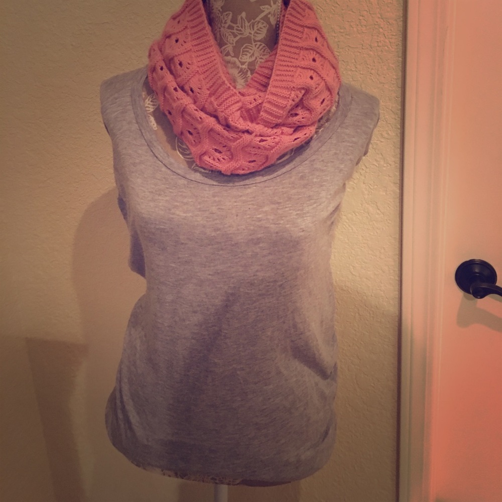 🍂Grey tunic top that is perfect for Fall! 🍂