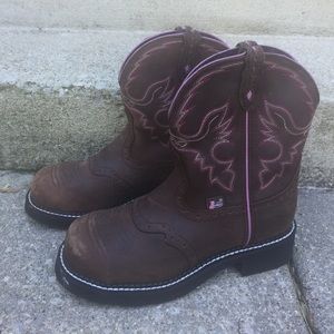 Justin Gypsy Collection Steel Toe boot Size 8 1/2